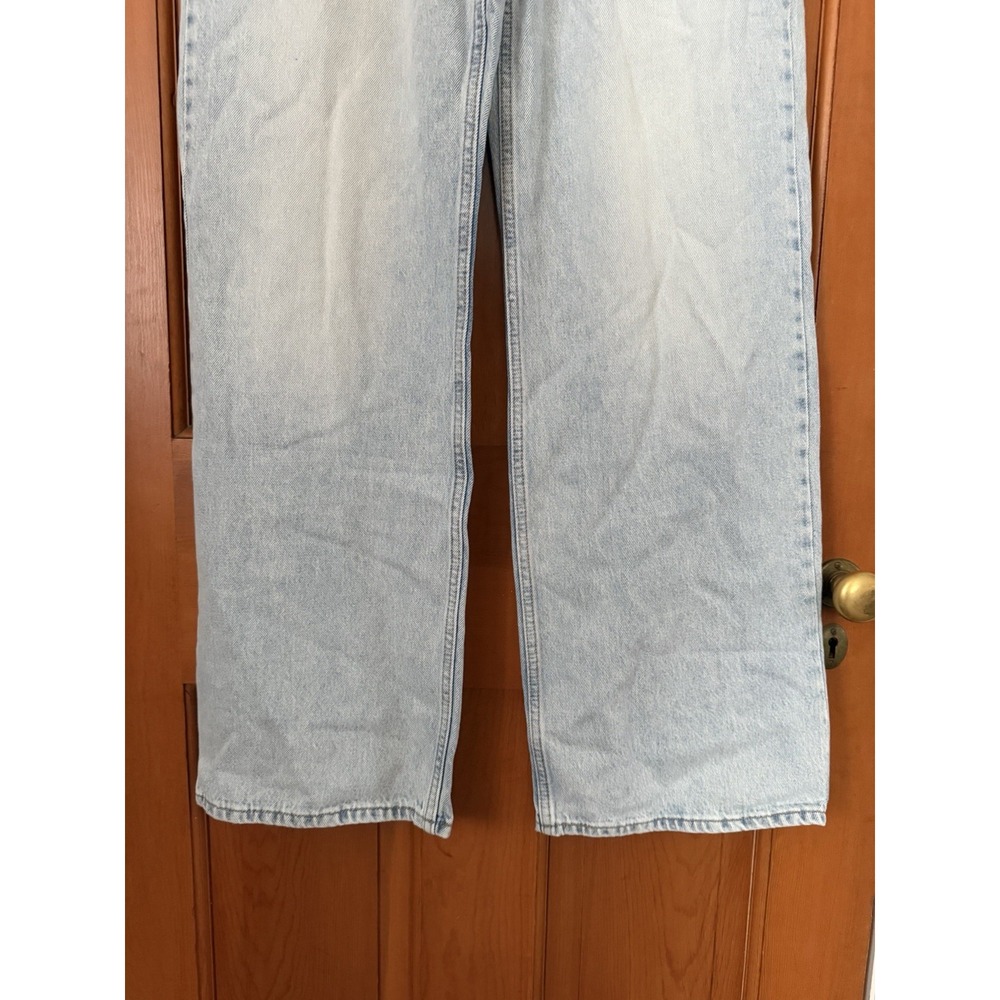 Women's Levi's Superlow Loose Straight Leg Jeans Light Blue Wash 28 X 32 NWT - Picture 8 of 13